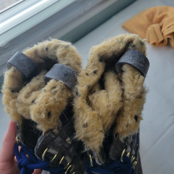 Sorel boots - Picture 5 of 7